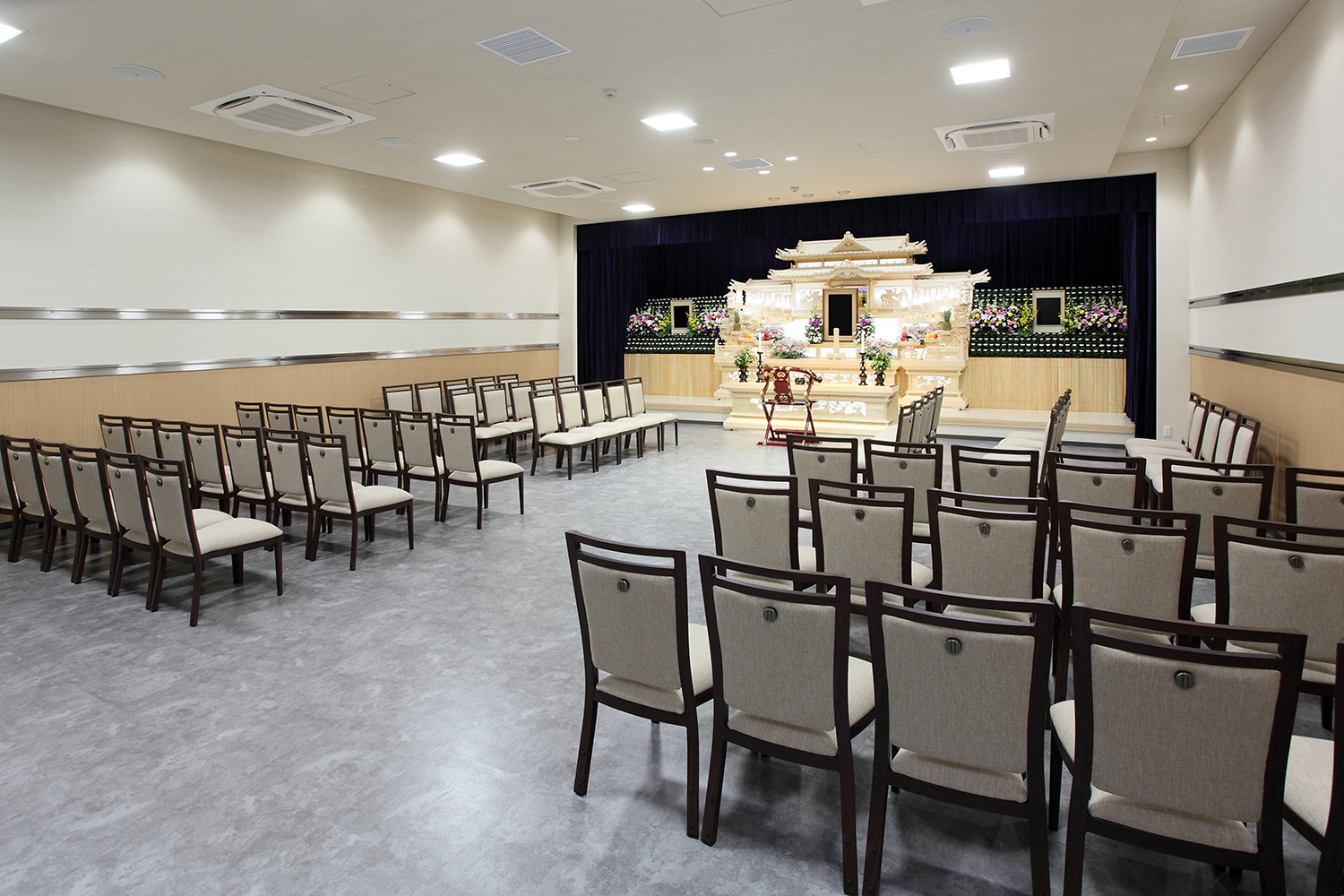 斎場外観